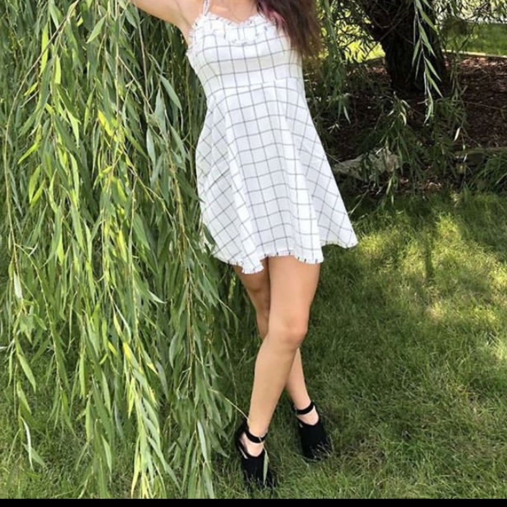 🦃🌻Black & White Checkered Dress🌻 - Picture 5 of 5